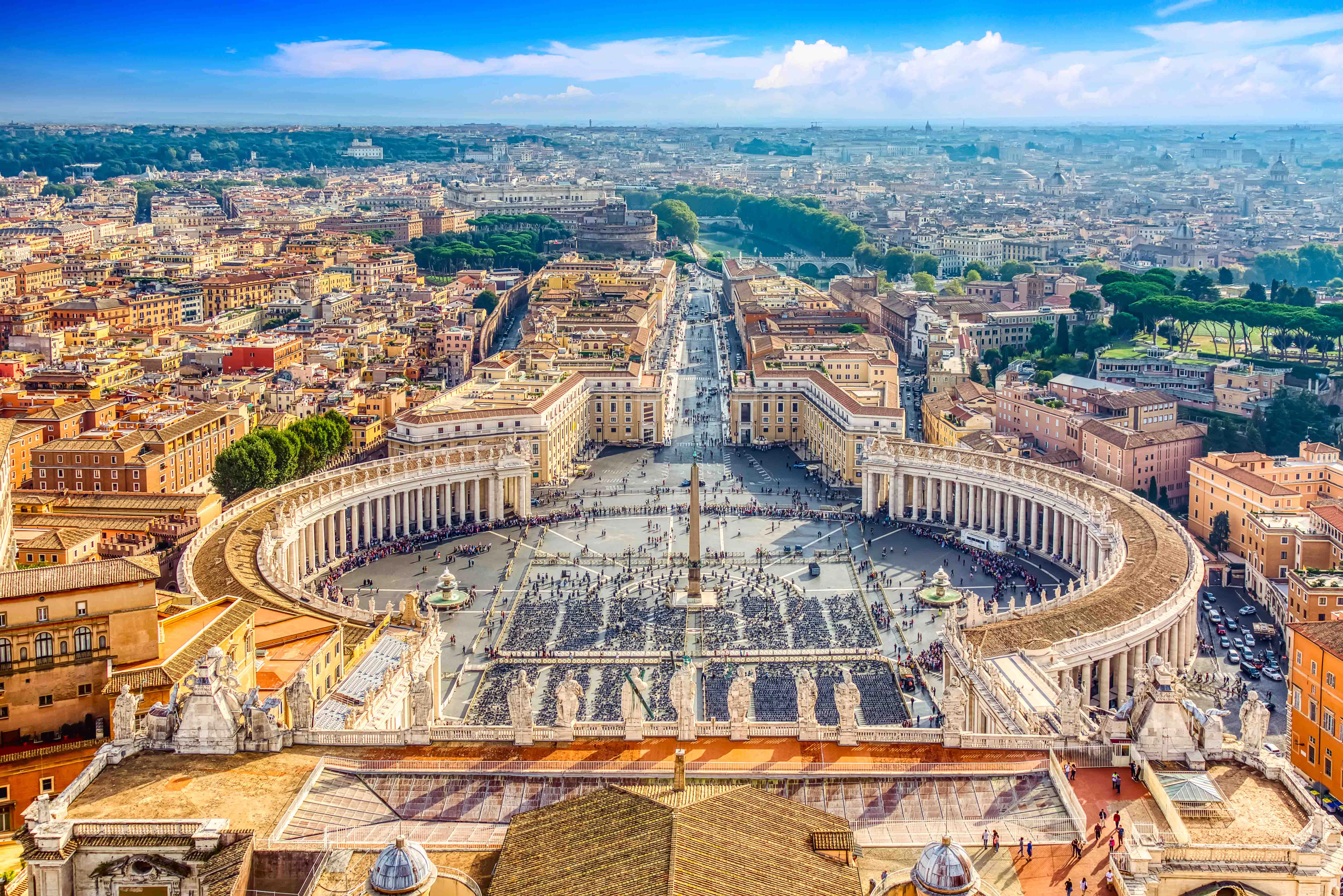 visit-st-peter-s-square-vatican-city-s-historic-plaza